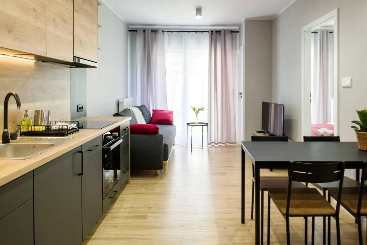Domus Aurea Free Parking Garden Balcony Apartment Krakow