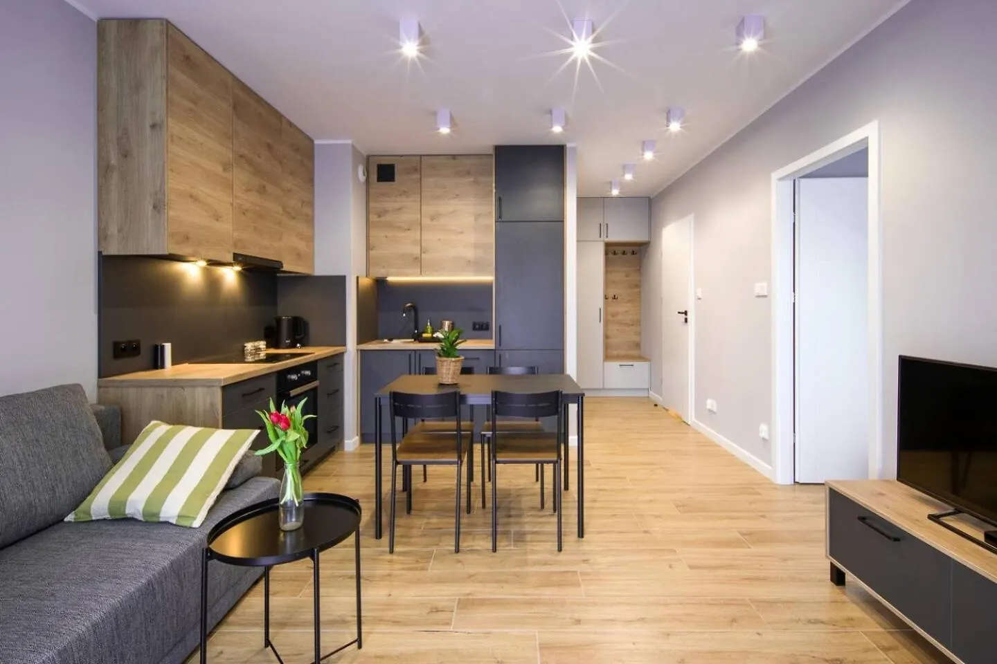 Domus Aurea Free Parking Garden Balcony Apartment Krakow