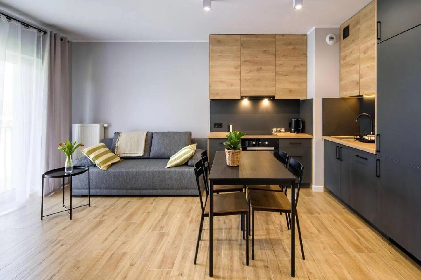 Domus Aurea Free Parking Garden Balcony Apartment Krakow